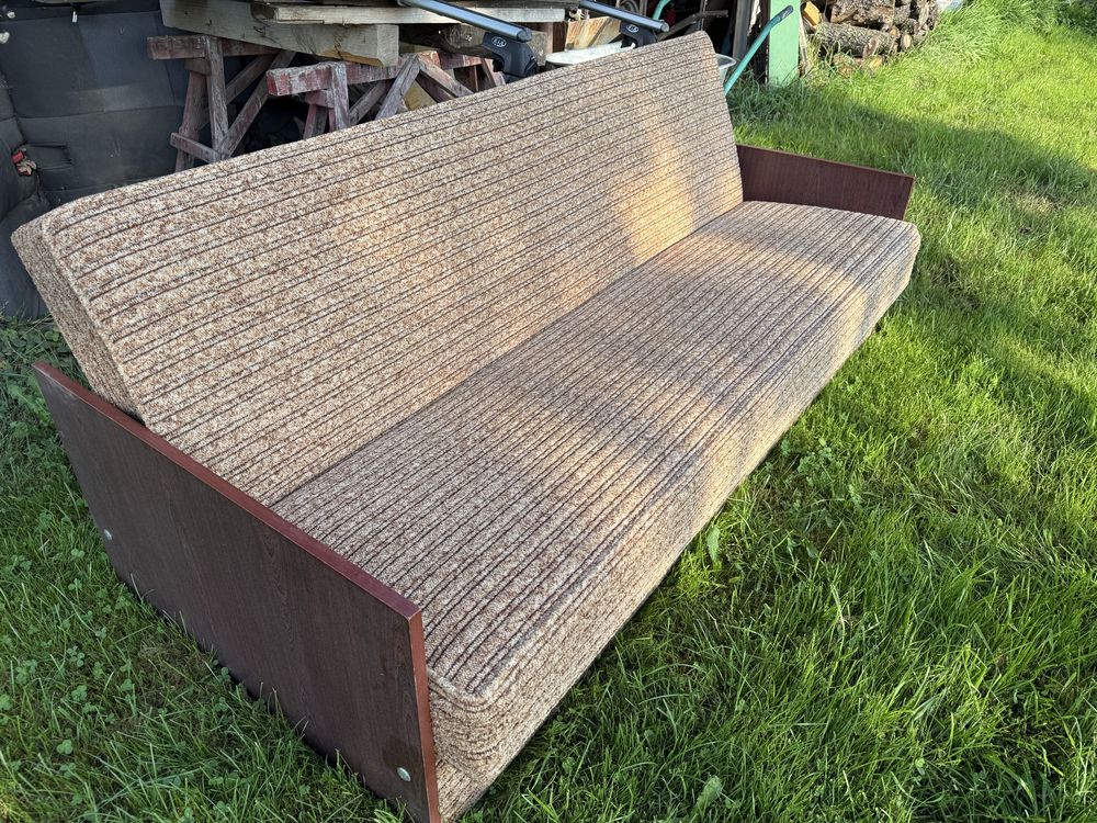 Wersalka sofa rozkładana