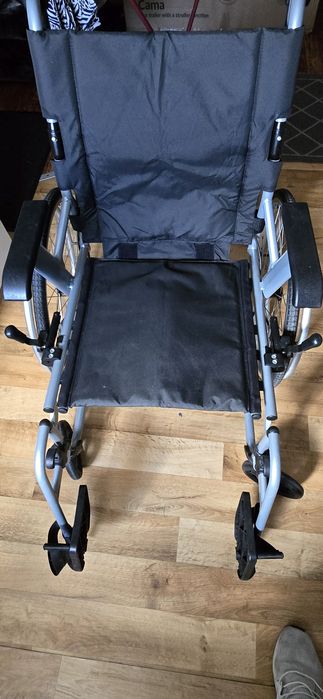 Wozek inwalidzki