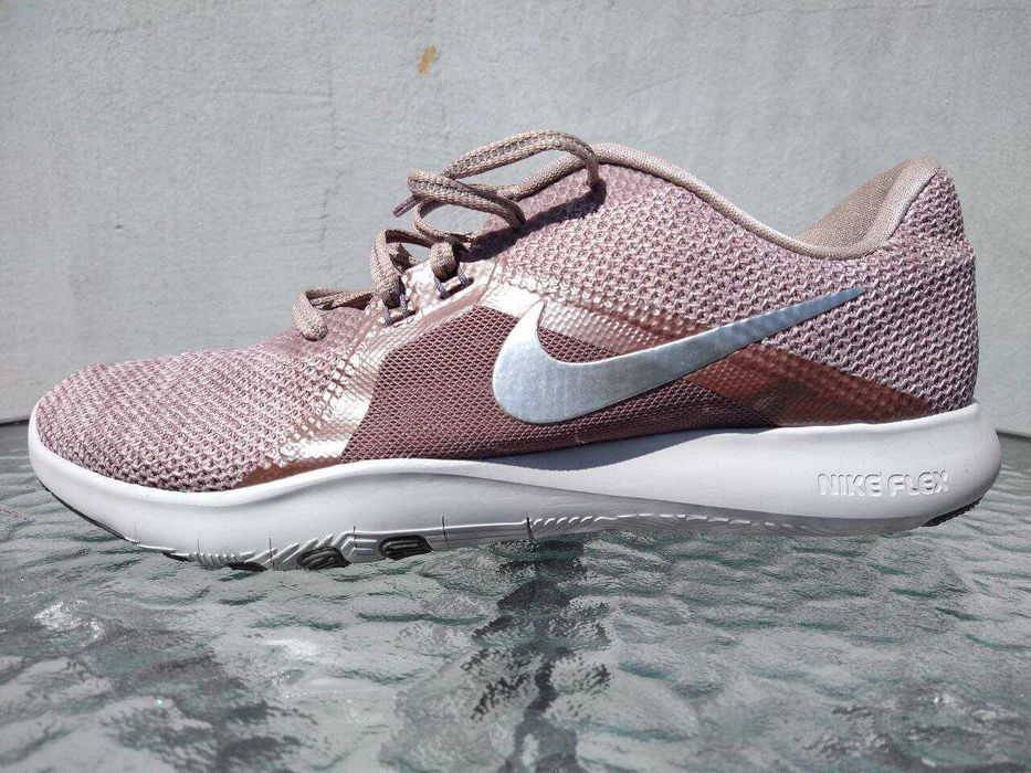 Кросівки жіночі nike flex women розмір 42 (41)