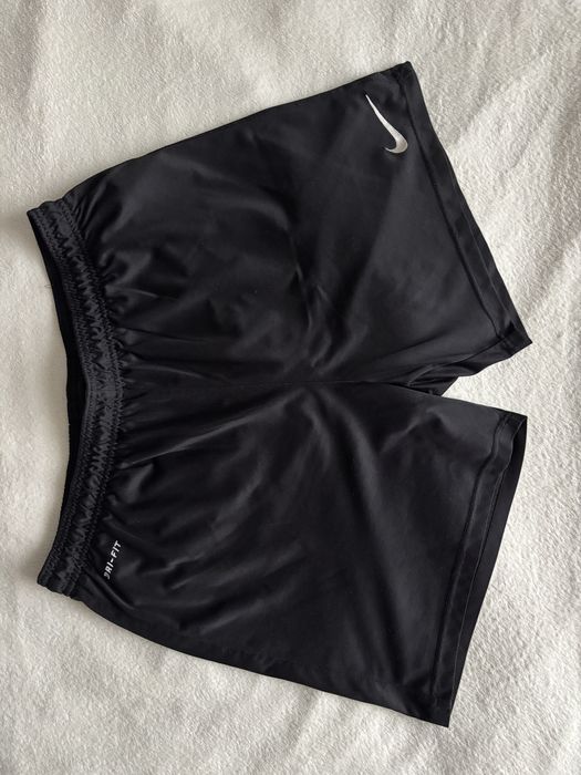 Шорти Nike Dri-FIT
