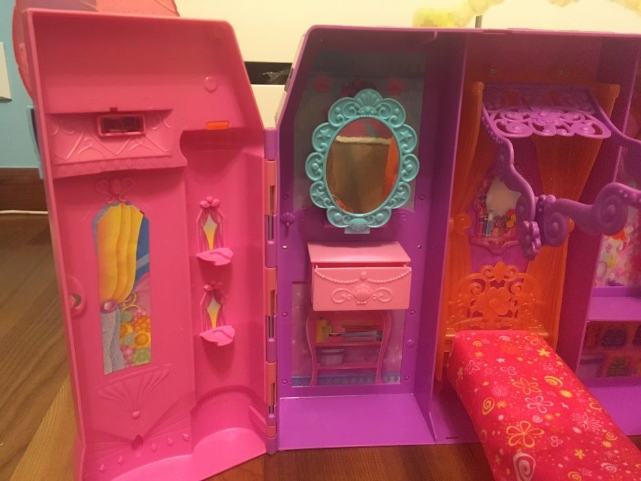 Zamek Barbie walizka rozkładana