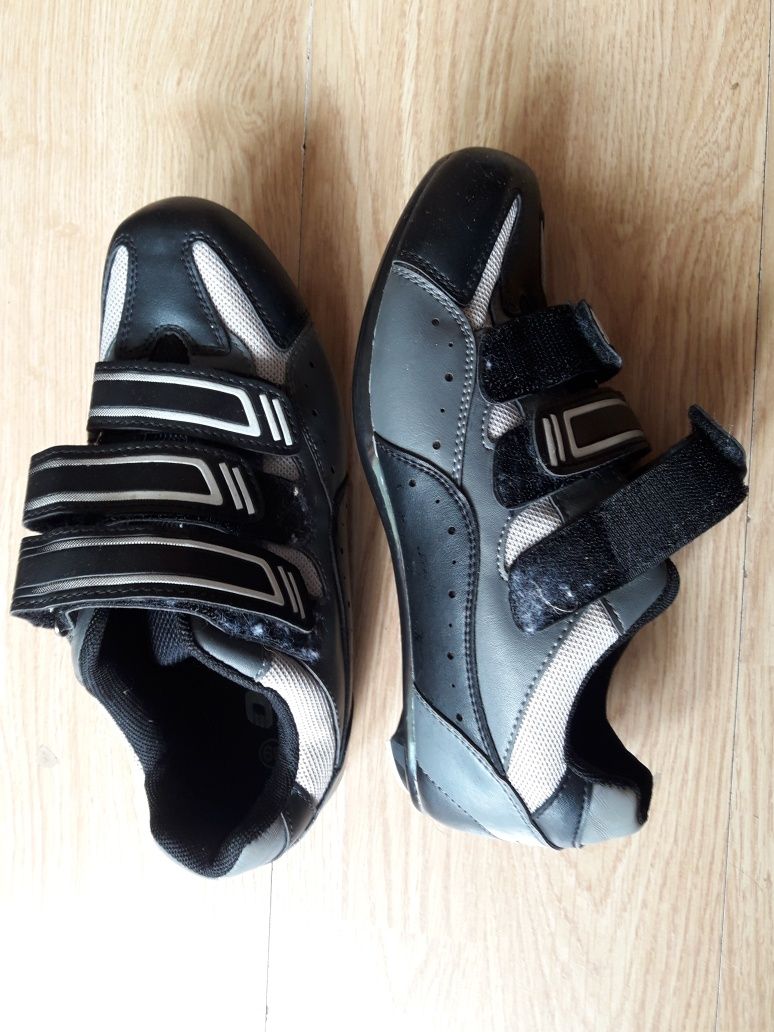 Buty rowerowe O3ON, rozm. 39