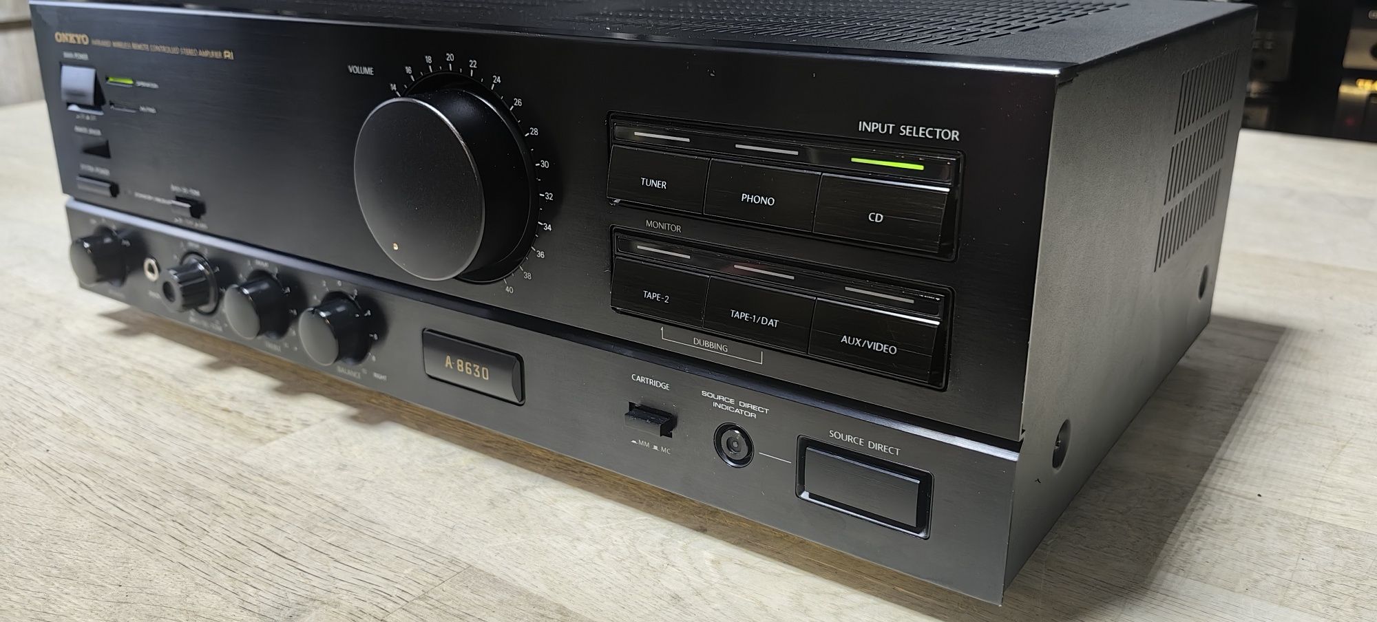 Підсилювач Onkyo A-8630/4Ω