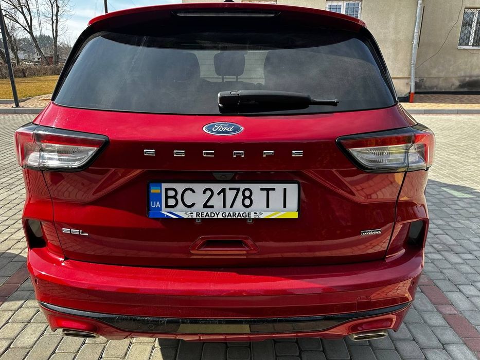 Ford Escape Plag-in hybrid, гібрид, плагін, підзаряджаємий форд ескейп
