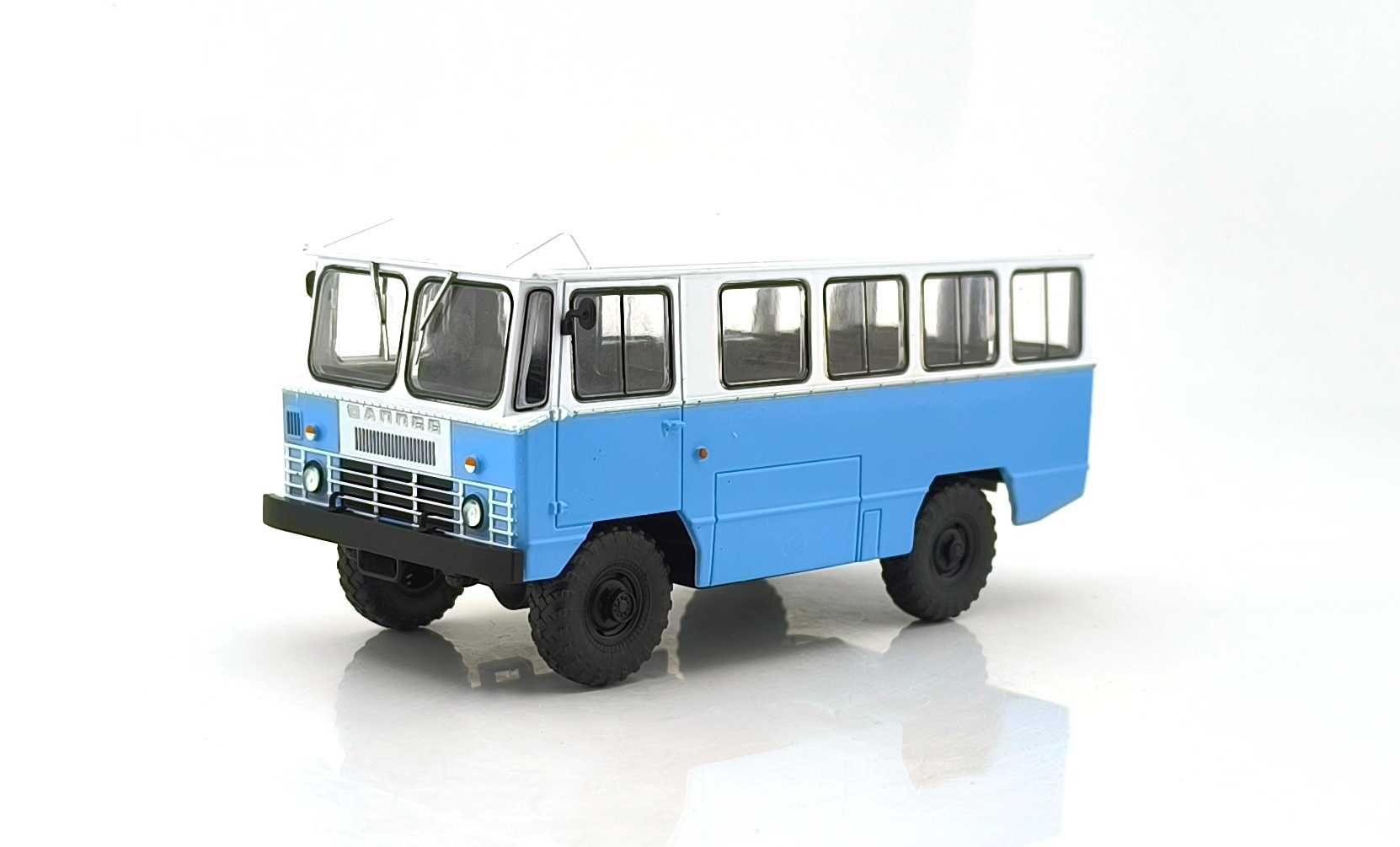 Масштабна модель 1/43 наши автобусы наші автобуси modimio ЗИС АПП Лиаз