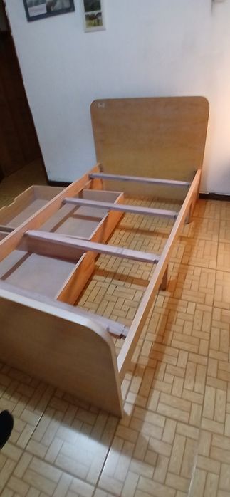 Cama de solteiro