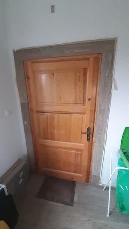 Drzwi drewniane bardzo solidne