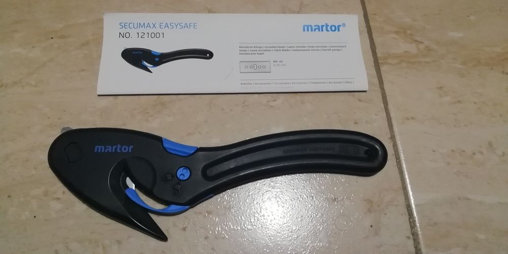 X acto Martor secumax