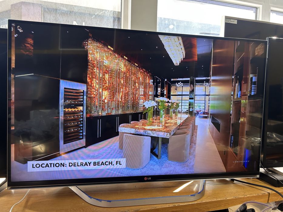Преміум 3D Телевізор 42” LG 42LA660V Smart TV, сабвуфер.