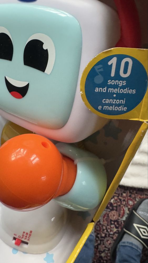 Chicco Happy Music Robit Sing Along śpiewający robot dla dzieci
