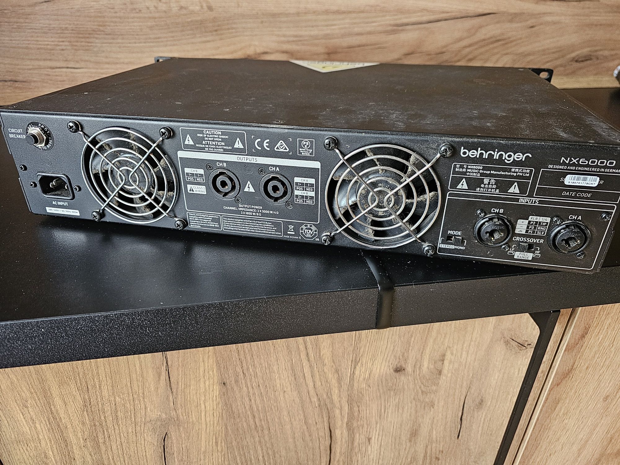 Behringer NX6000
