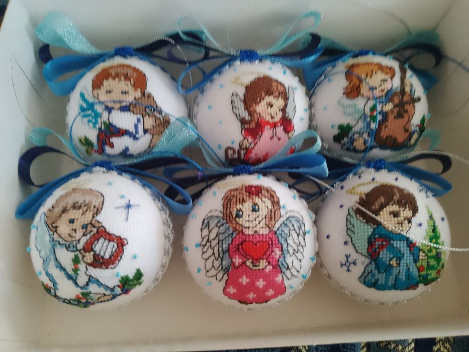 Набір новорічних іграшок