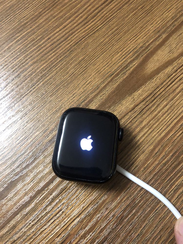 Apple watch 7 41 мм GPS LTE