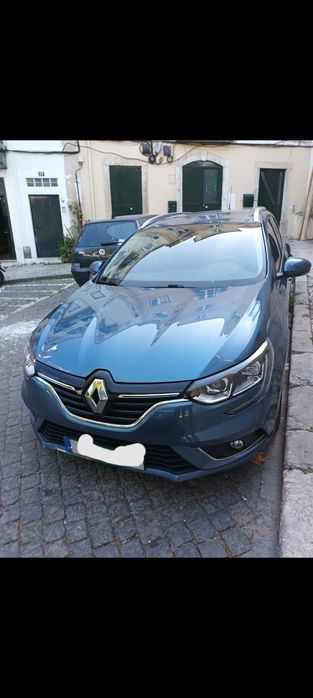 Renault Mégane Sport Tourer 1.5 dCi Zen Ano
Abril / 2018 
(NEGOCIAVEL)
