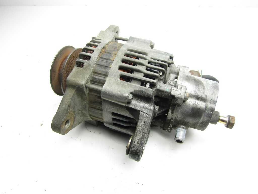 Isuzu D Max 3.0 TD D 4JH1 alternator vacum