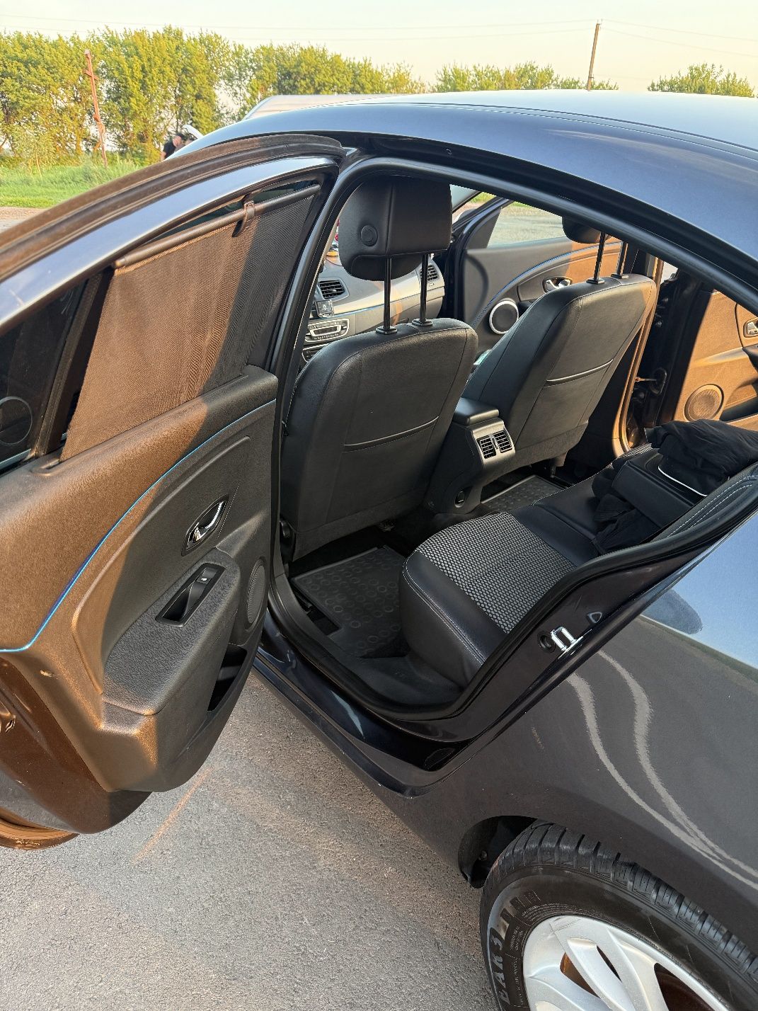 Renault Fluence 1.6 газ/бензин 2012 82 kw