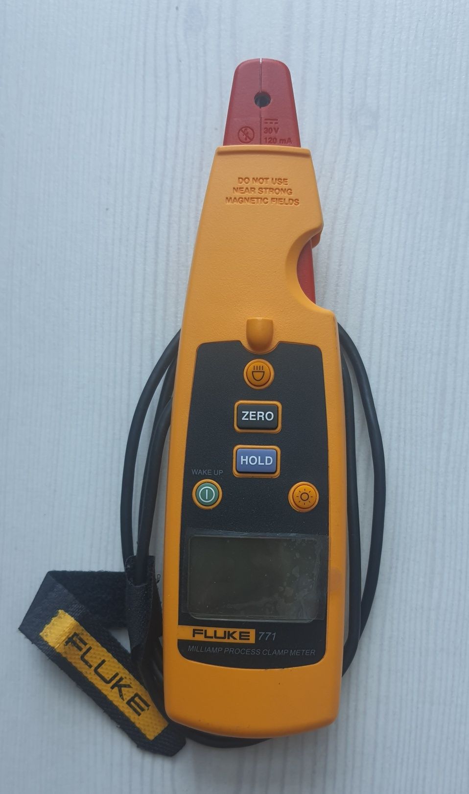 Калібратор мультиметр FLUKE 771 з кліщами для вимірювання  малих струм
