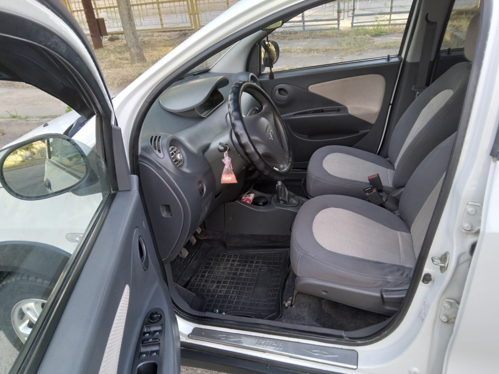 Продам Chery Beat