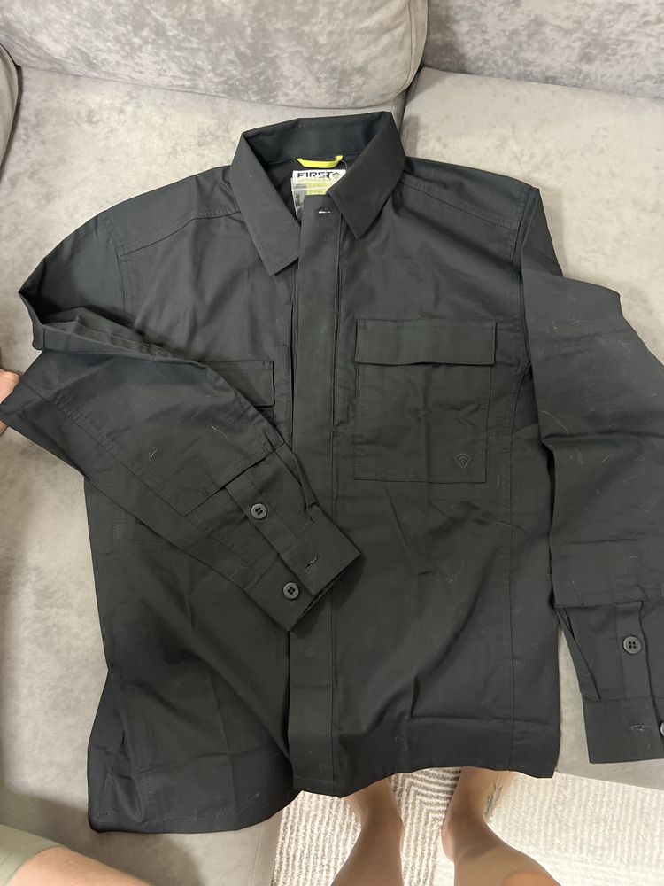 Тактична сорочка First Tactical – чорна, розмір M/REG (Regular Fit)