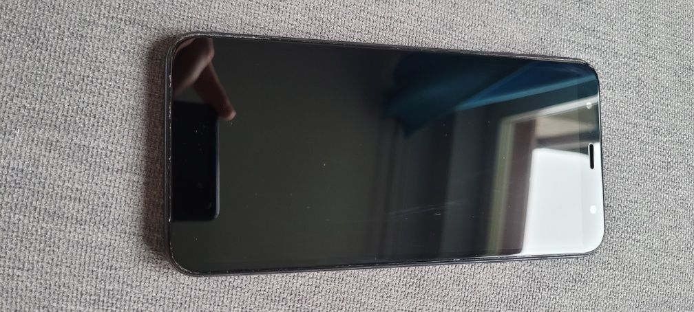 Samsung J4+ nowy ekran
