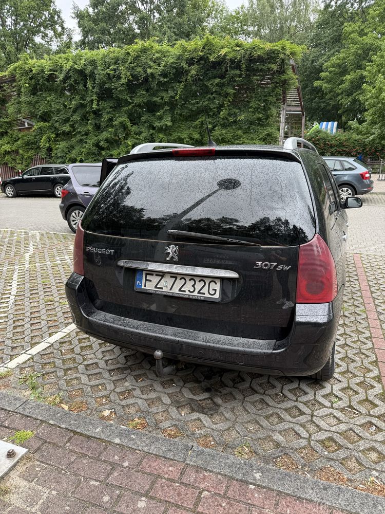 Peugeot 407 SW 1.6 HDI USZKODZONY
