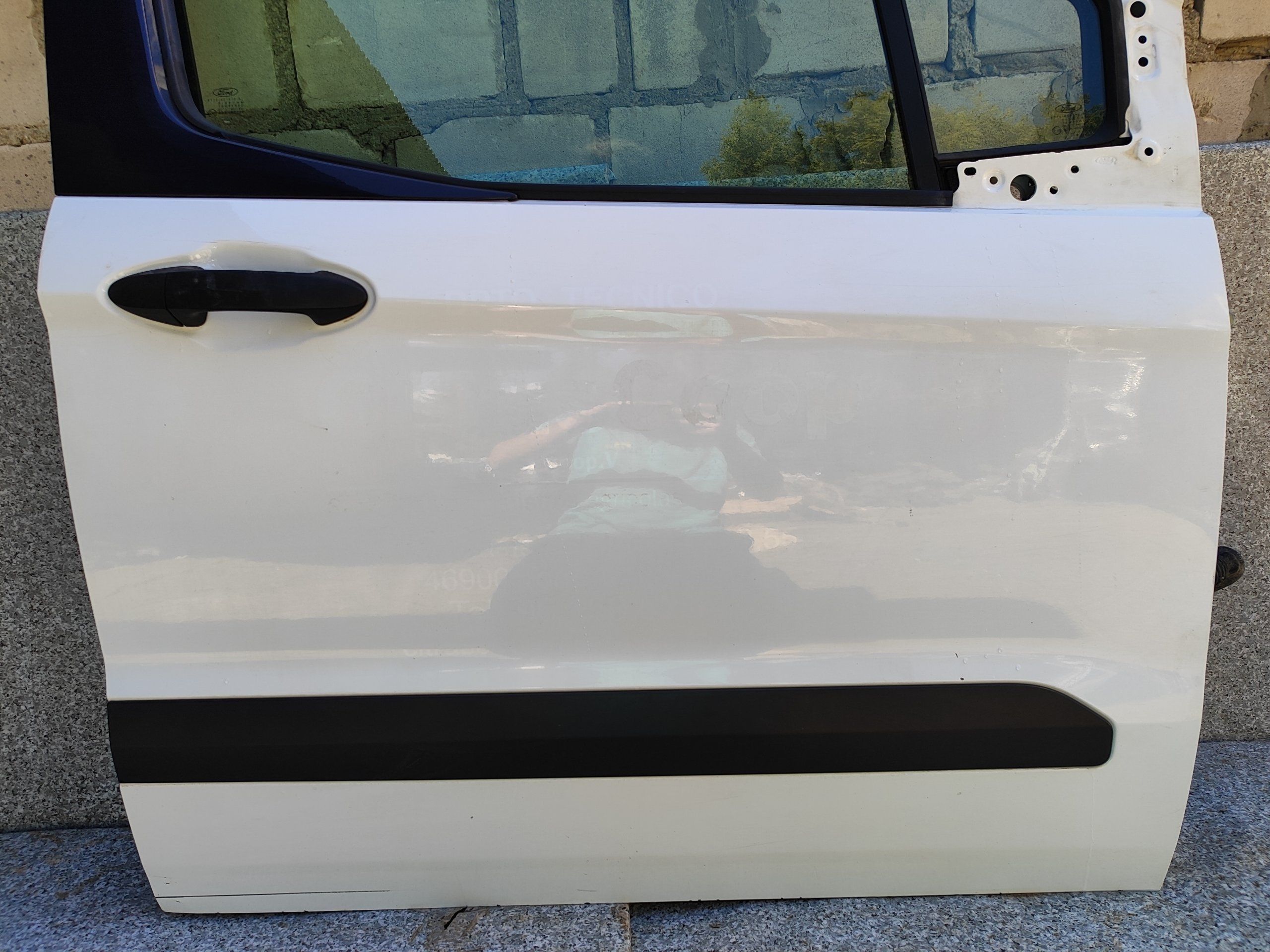 Drzwi Przód Przednie Prawe Ford Transit Courier 16r