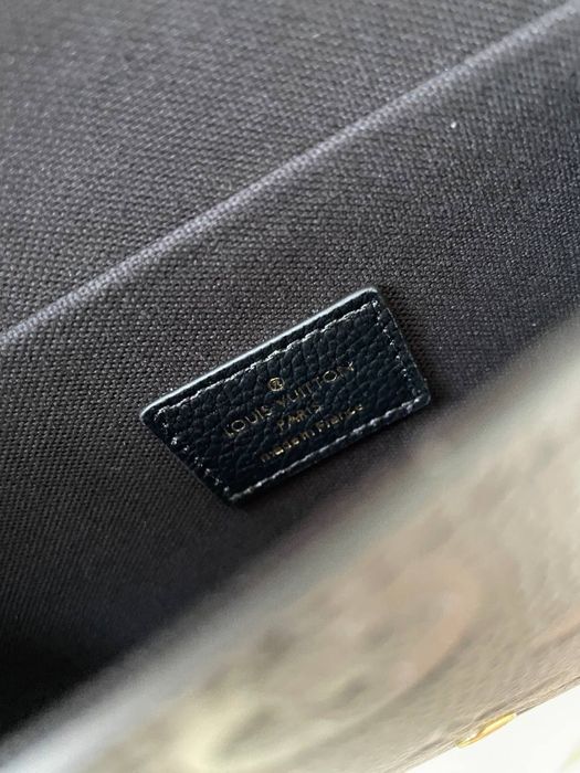 Клатч черный LV Луи Витон оригинал Louis Vuitton б/у