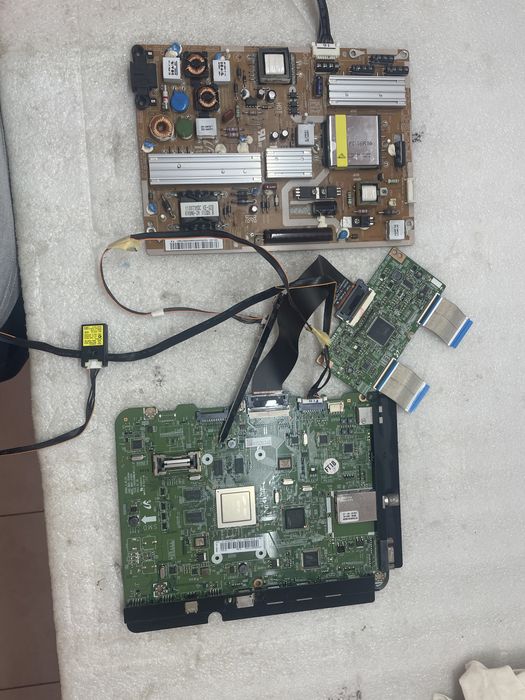 Peças tv UE40D6000