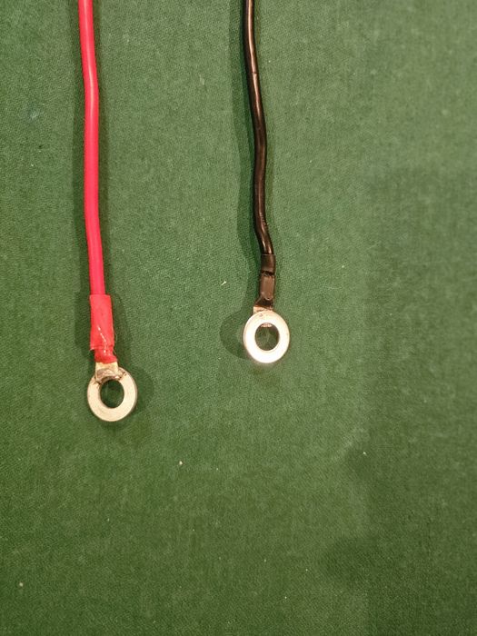 Акумуляторні кабелі