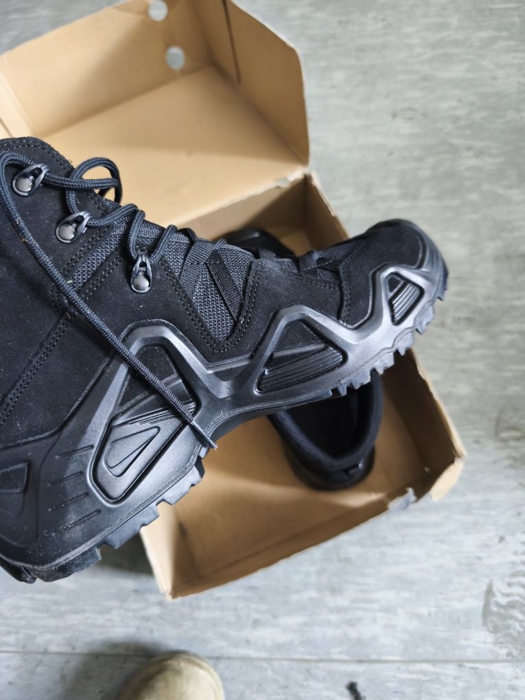 Тактичні черевики Lowa Zephyr MK2 Gore-Tex® MID TF. Чорний