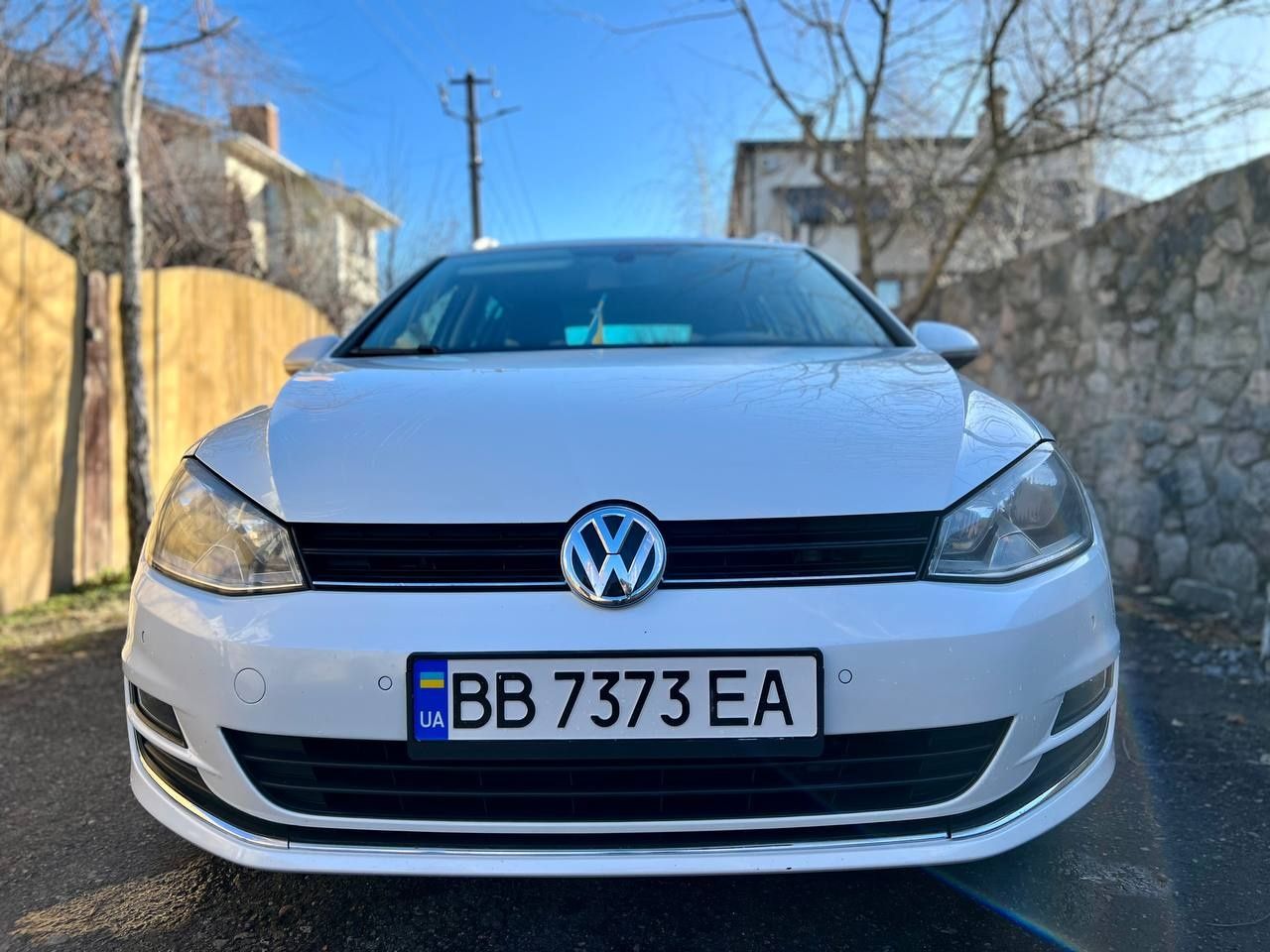 Продам Volkswagen Golf 7