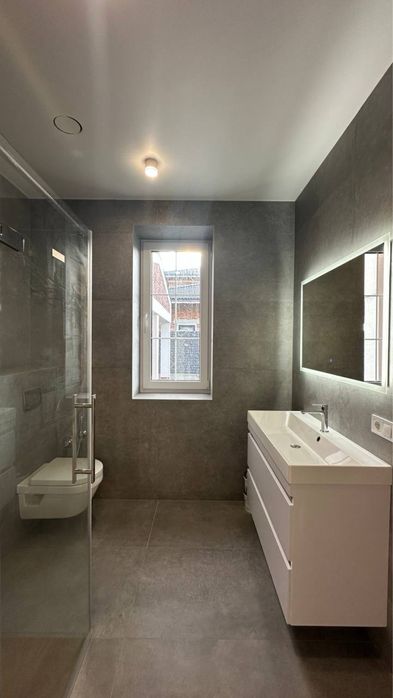 Продаж будинку з ремонтом у Крюківщині, закрите КМ, Газ