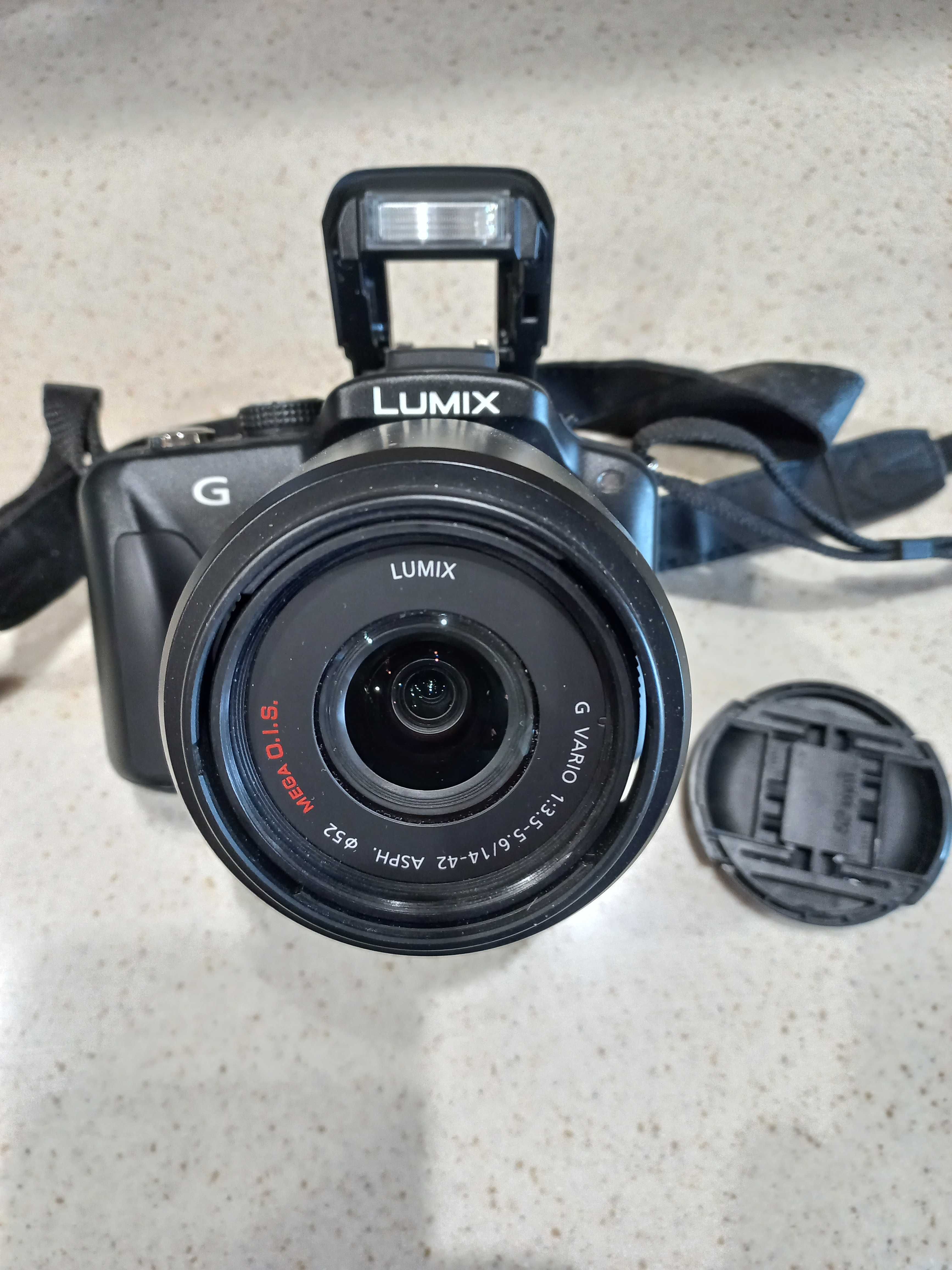 Фотоапарат Panasonic Lumix DMC-G3 14-42mm