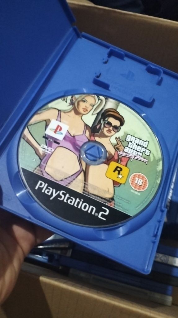 Vendo jogos da play 2