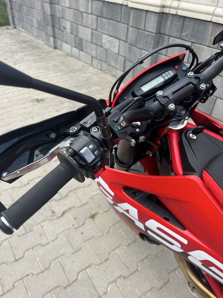 Gas gas sm 700 new