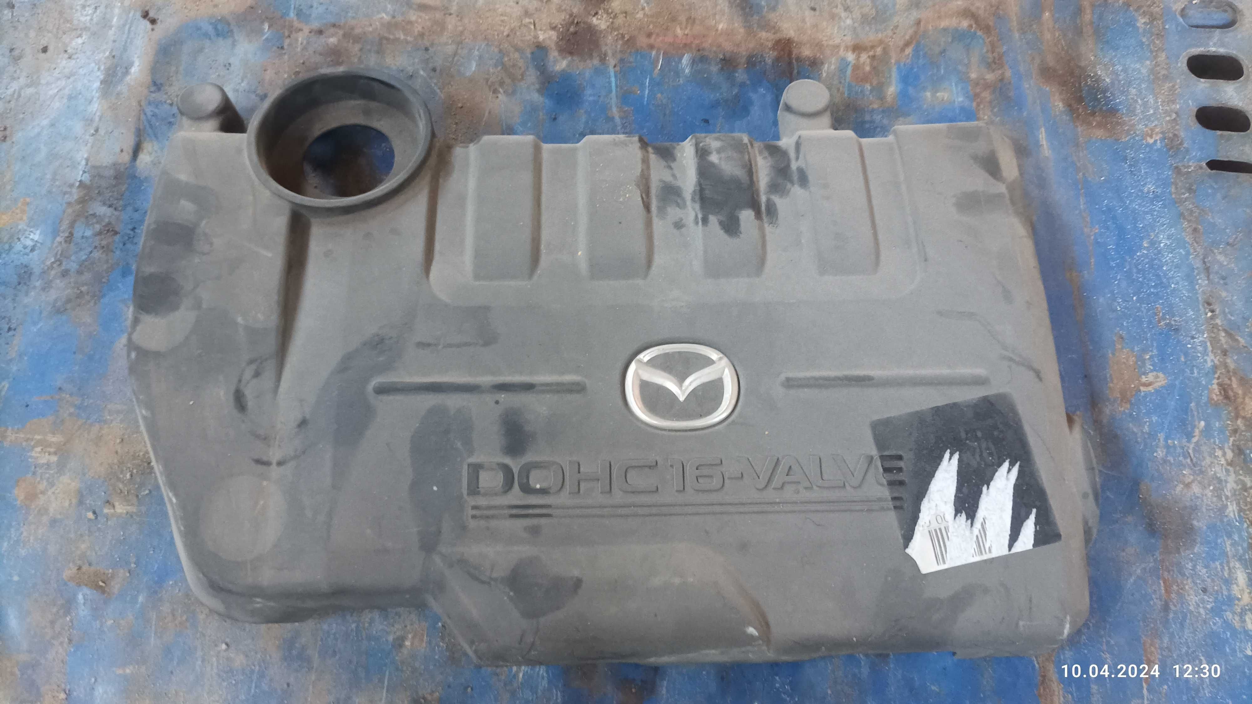 Декоративна кришка двигуна Mazda 6  L323102F1