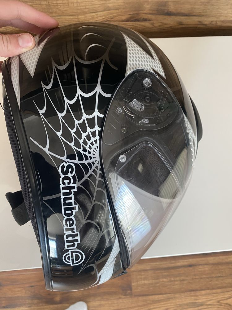 Kask Schubert stan bardzo dobry