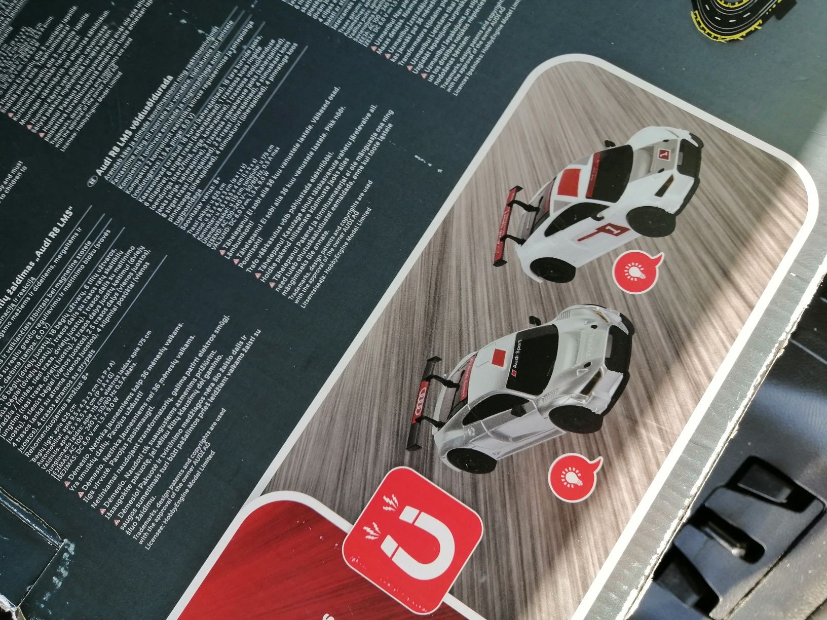 Tor Wyścigowy z Petlą Audi R8 LMS na Magnes 8+