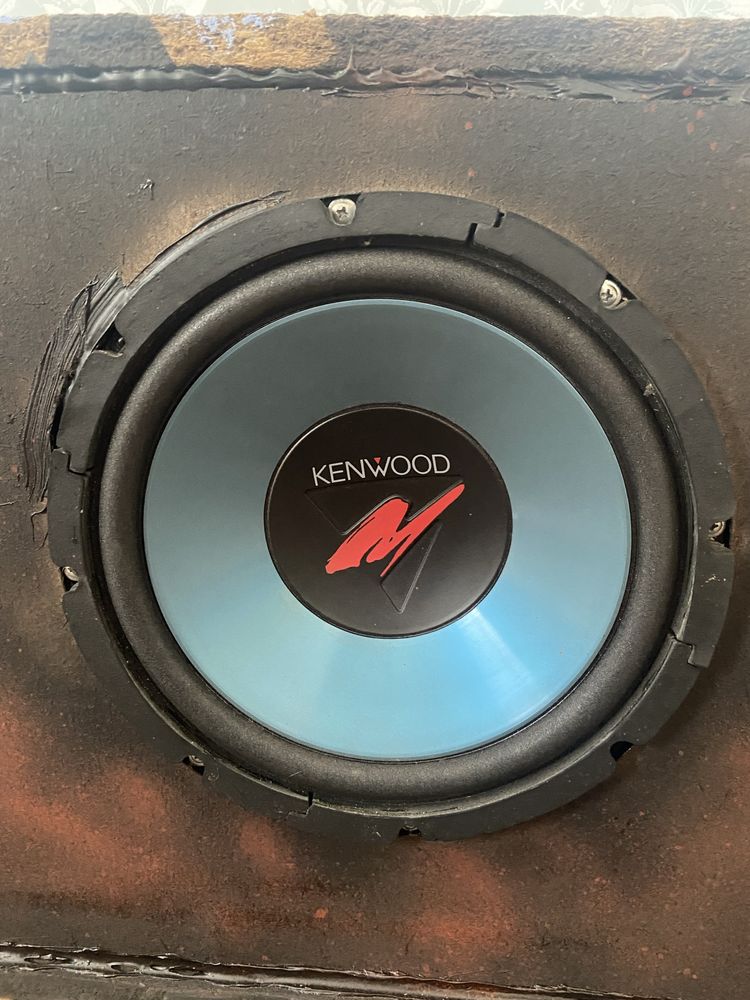 Сабвуфер Kenwood 12