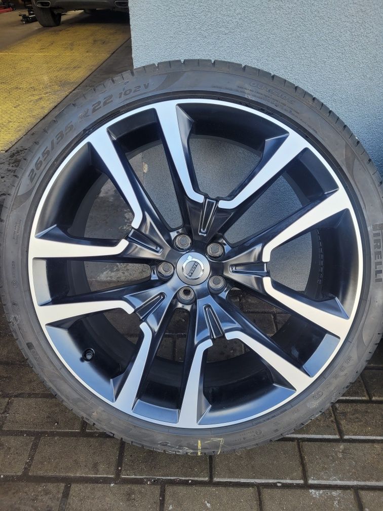 Sprzedam felgi aluminiowe do volvo xc60 xc90 R22 xc