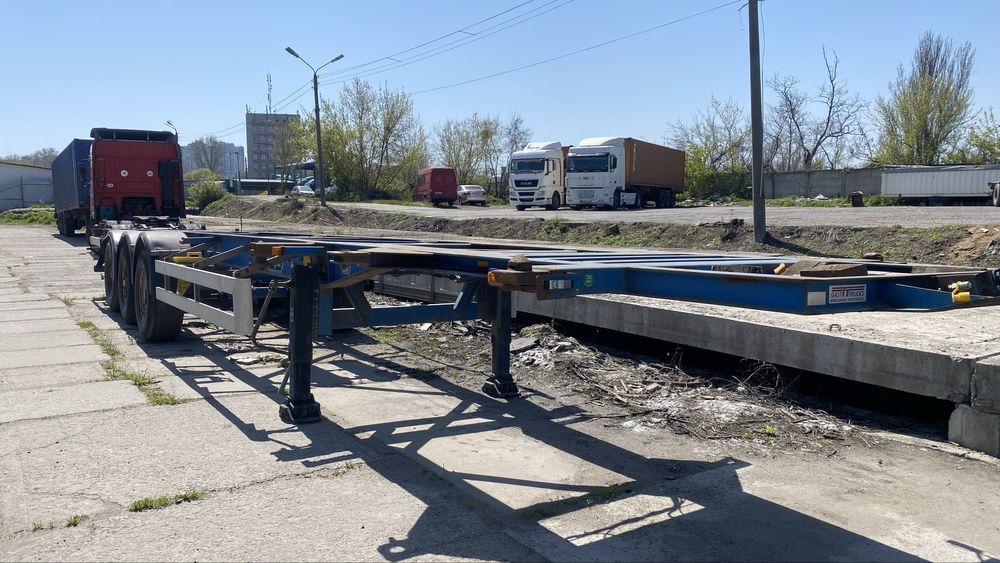 Напівпричіп контейнеровоз