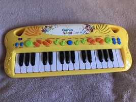 Детский музыкальный синтезатор , пианио