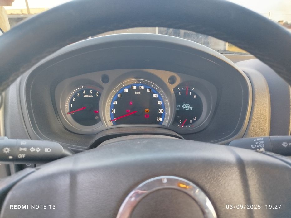 Izuzu-dmax 4x4 em ótimo estado
