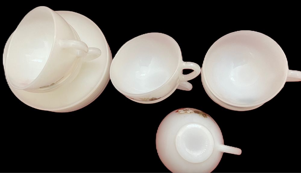 Conjunto de  6 chávenas e pires Arcopal França