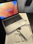 MacBook 13,3 cala, Intel Core i5, 8GB pamięci, Dysk 128GB