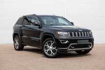 Jeep Grand Cherokee 25 STERLING EDITION tylko 16 tys przebiegu! Stan salonowy