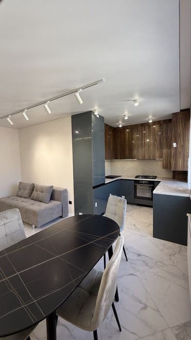 Оренда 2к+кухня студія,перша здача,вул.Целевича