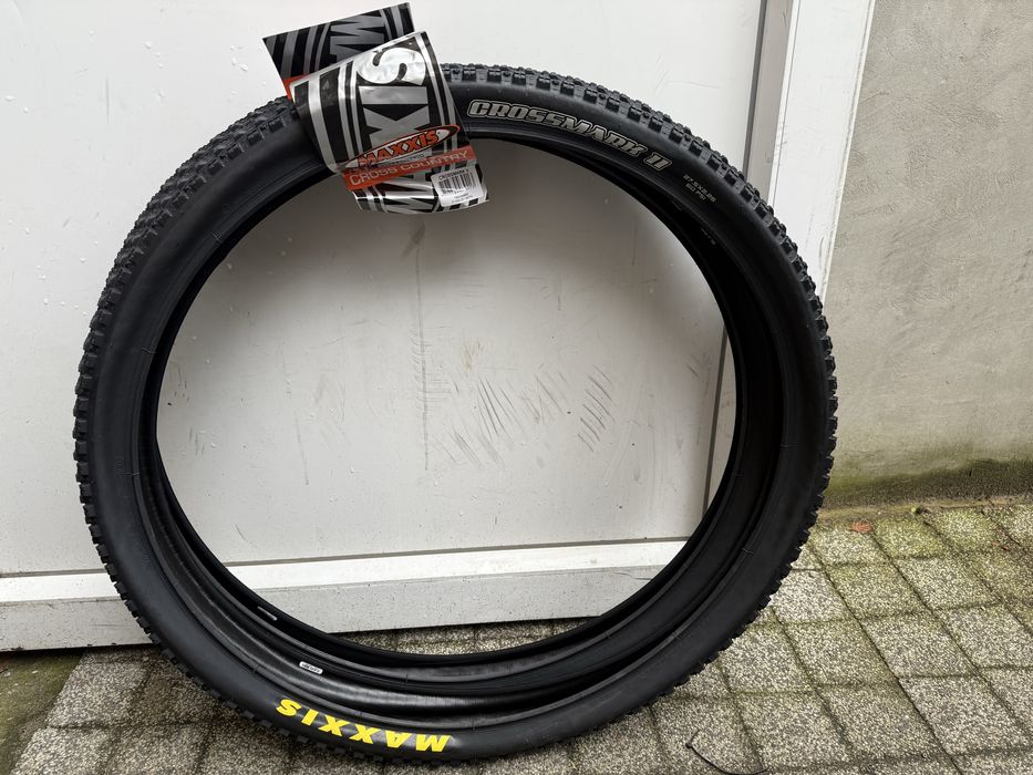 Dwie opony Maxxis Crossmark II 27,5x2,25" drutowe