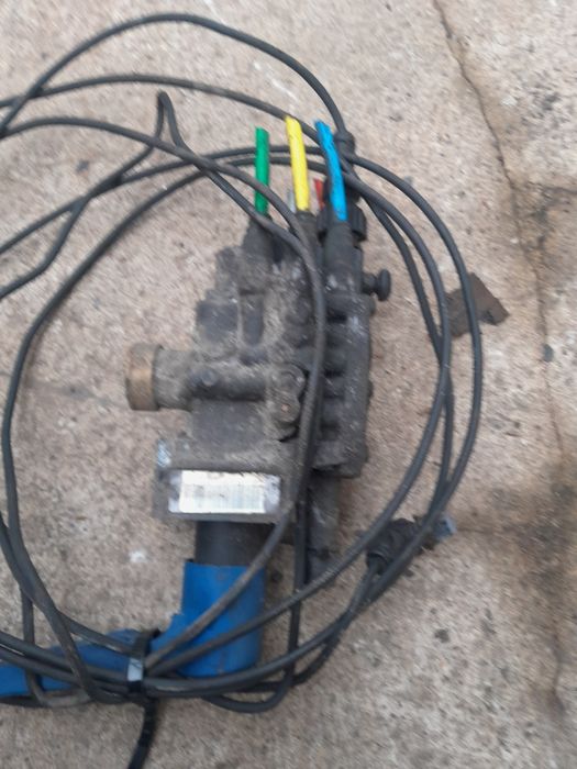 Zawor Haldex 338. 071.001. 24.775