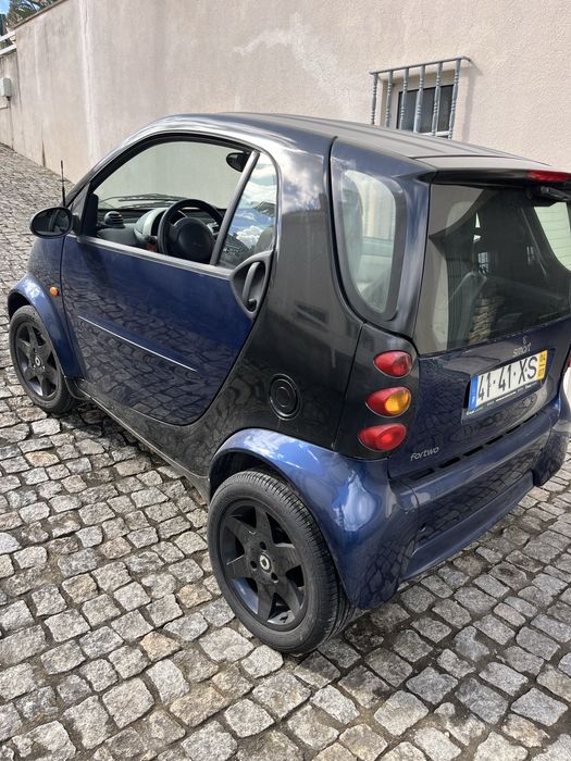 Smart fortwo com motor avariado